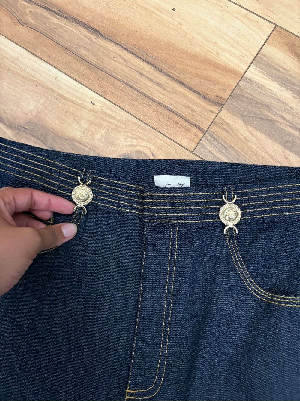 NWT Cinq à Sept Bev pants - Picture 5 of 6